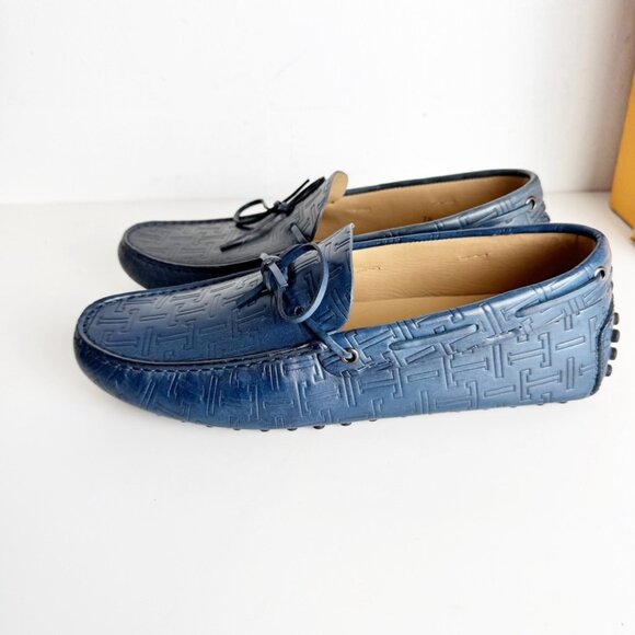 Tod's Gommini Driving Loafers with Embossed All Over Logo in Blue size 7.5 - Picture 3 of 7